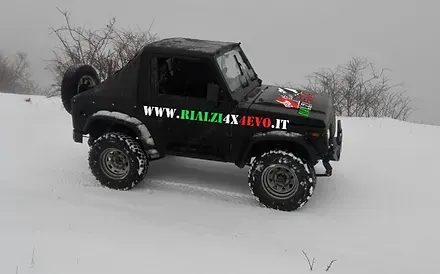 Kit 2 cavallotti per balestre JIMNY-SAMURAI SJ410-413 1981-1988